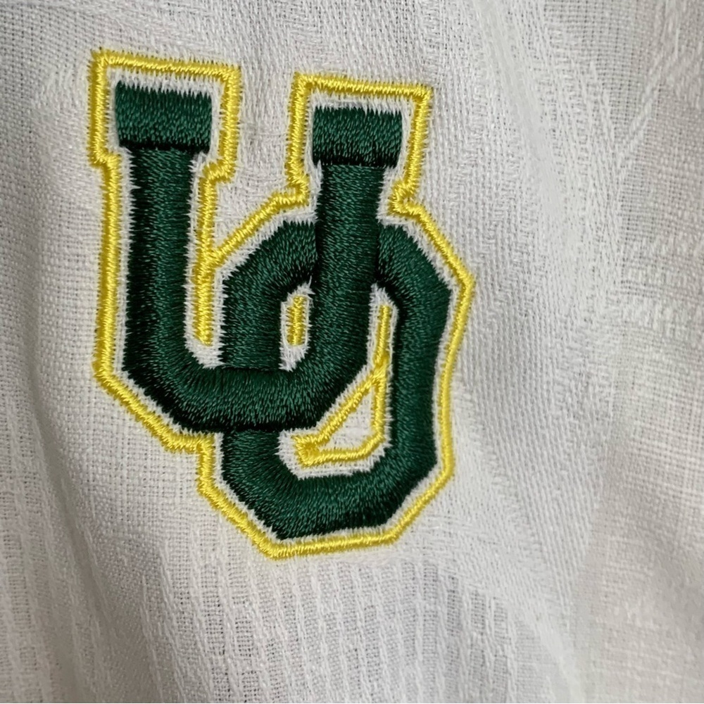 Tommy Bahama Oregon Ducks Silk  Button Shirt Coconut Camp Mens XL Golf Vacation - Picture 4 of 16